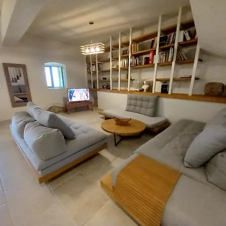 Pergola Casa 別荘 Katouna